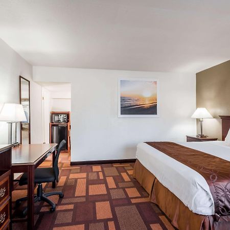 Days Inn & Suites By Wyndham Lodi Exterior foto